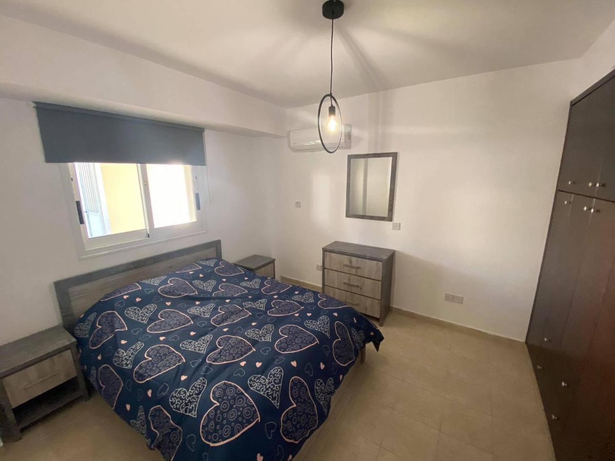 Cosy Apartment In Kato Paphos With Pool Access 외부 사진