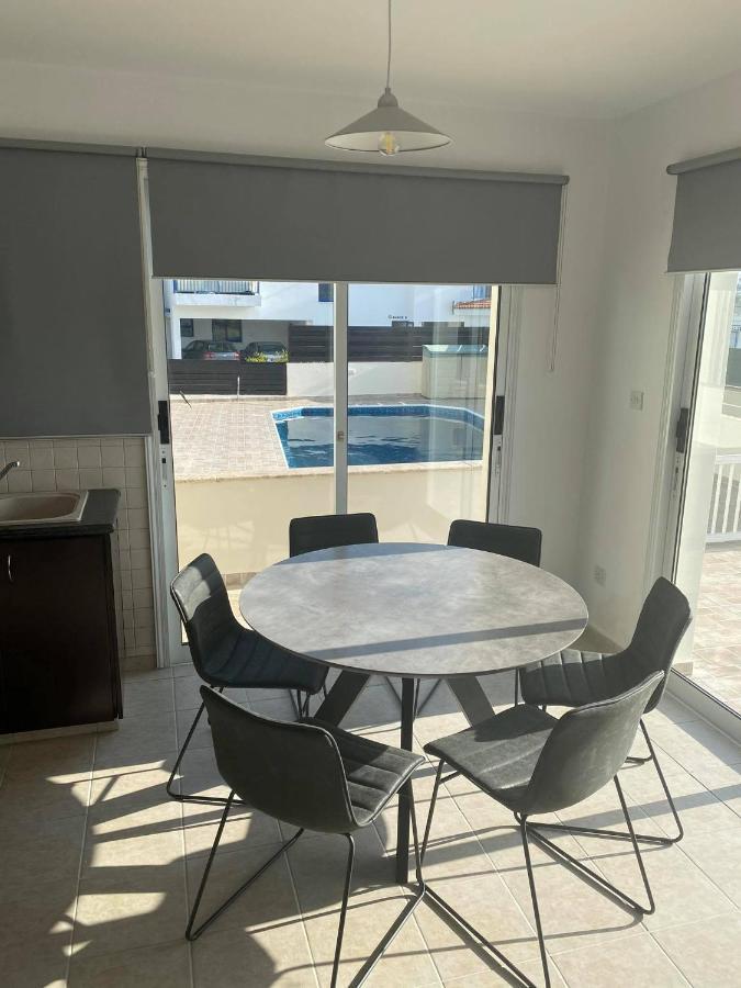 Cosy Apartment In Kato Paphos With Pool Access 외부 사진